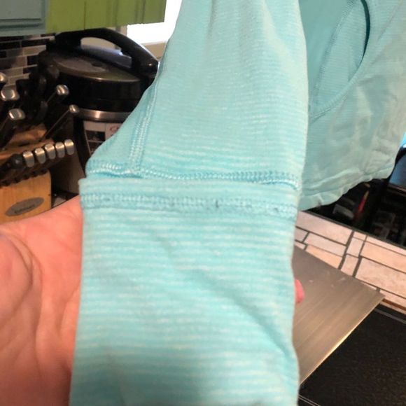 Lululemon light blue pique 1/2 zip - Picture 8 of 14
